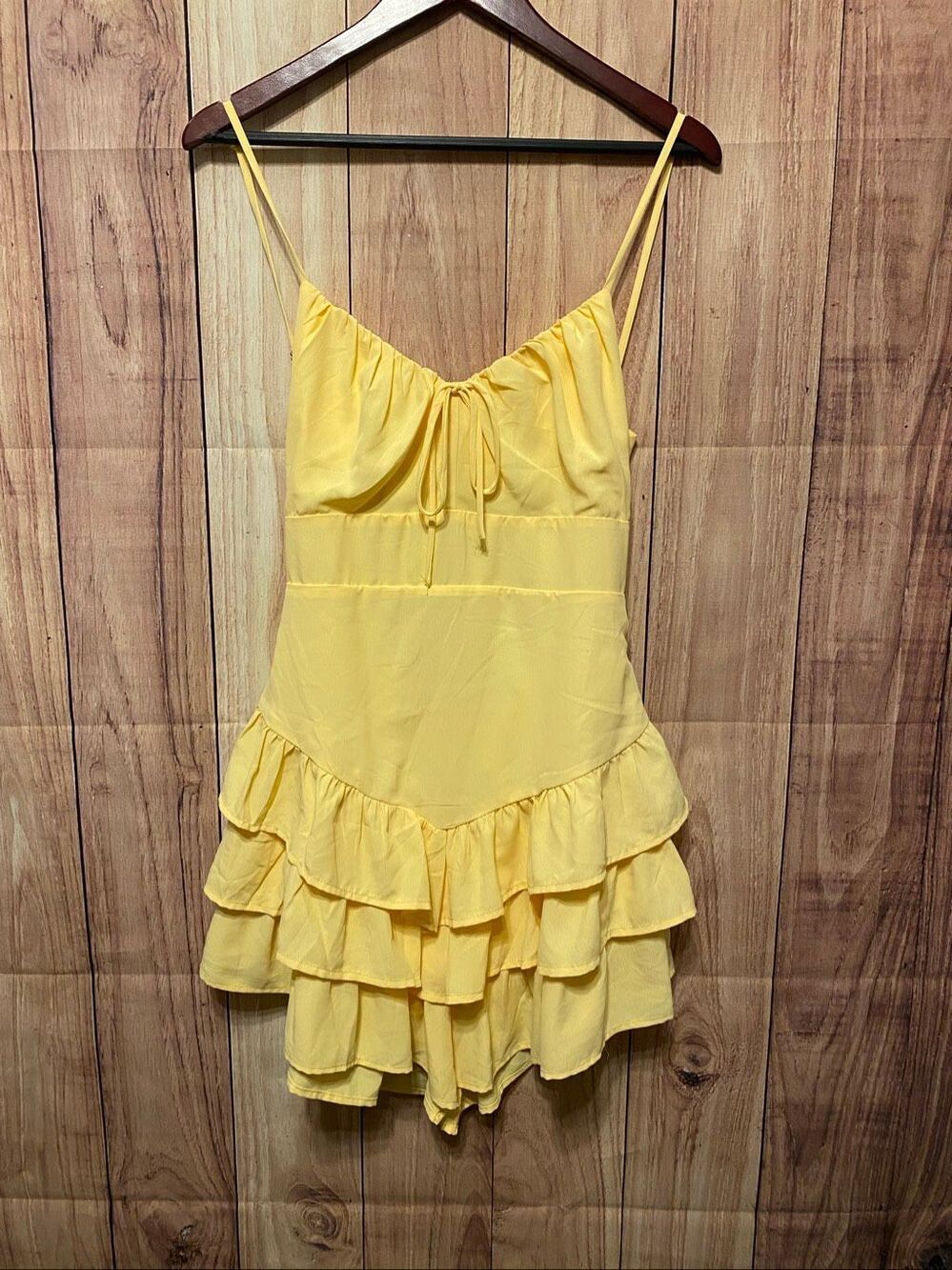 Forever 21 large yellow mini dress tiered sexy